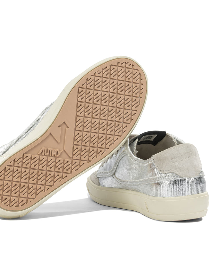 Autry Windscape Low Sneakers & Slip-On - Silver | 7e2c21f00a8be436493240c0c09a0c15e3586e28