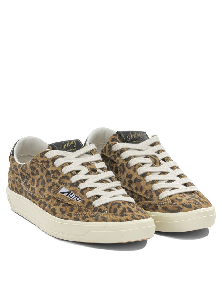 Autry Windscape Low Sneakers & Slip-On - Marrone | 68e01bfa0c7c6cb74c25ca7fa848ef8e94e4f5de