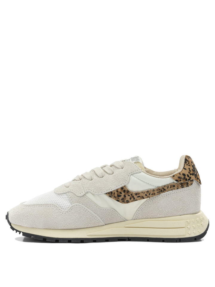 Autry Reelwind Low Sneakers & Slip-On - Beige | f4532e9326979a8c898f4ea2e5a8537e80625703