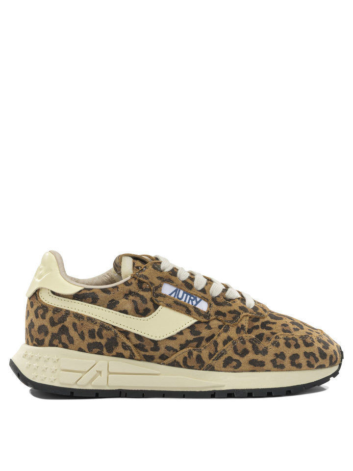 Autry Reelwind Low Sneakers & Slip-On - Marrone | be97391b5f0c06f6b5d1a38b44e5762fff78eda5