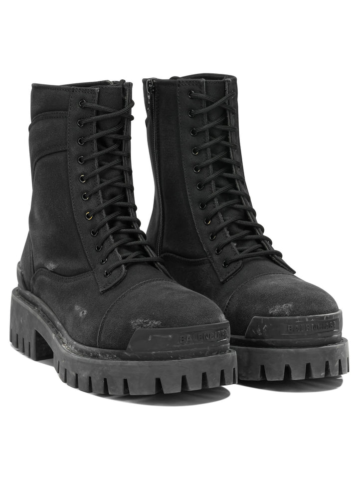 Balenciaga Combat Strike Boots and Ankle Boots - Nero | 915983884f7b29a455d5b7b6441447789e415c41