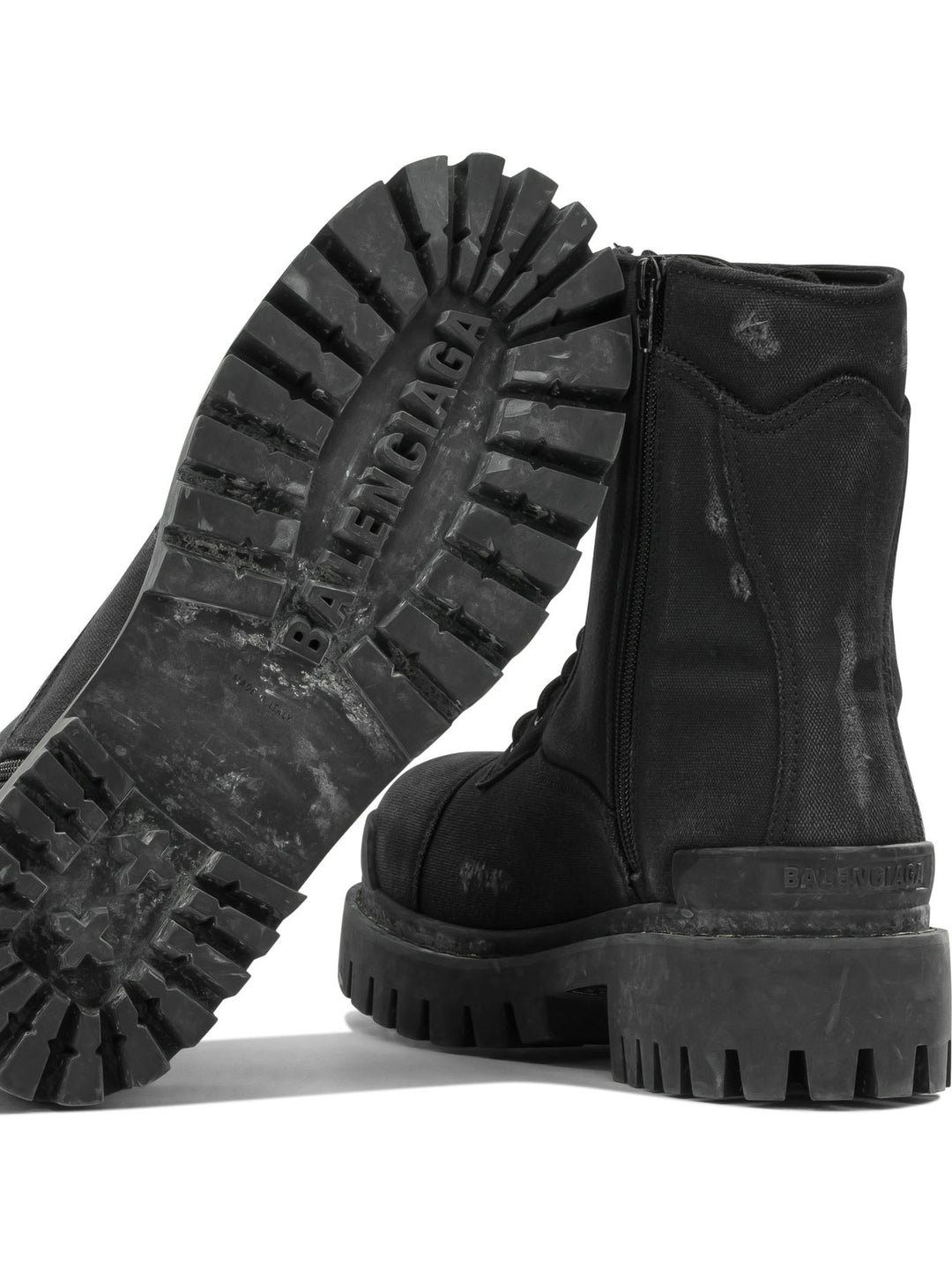 Balenciaga Combat Strike Boots and Ankle Boots - Nero | 00bd1a0f9d7647d4ef5cdac0b86001920726e9a1