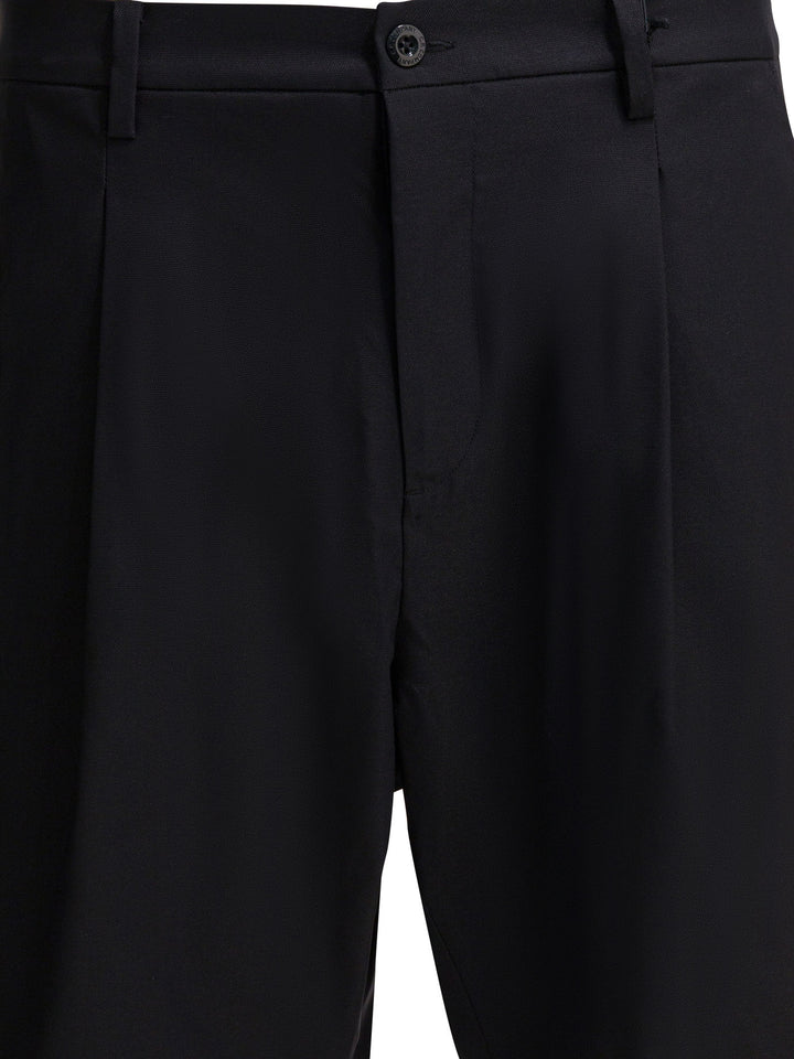 C.P. Company Metropolis Shorts - Nero | 819b1b226fca0125db021d3519326074b5b95c3b