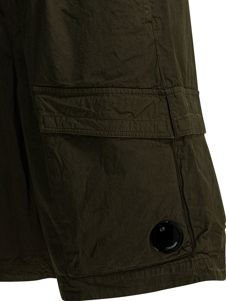 C.P. Company Micro-Reps Shorts - Verde | 4890db50d813a99004aaa495b0d3cc312849afd3