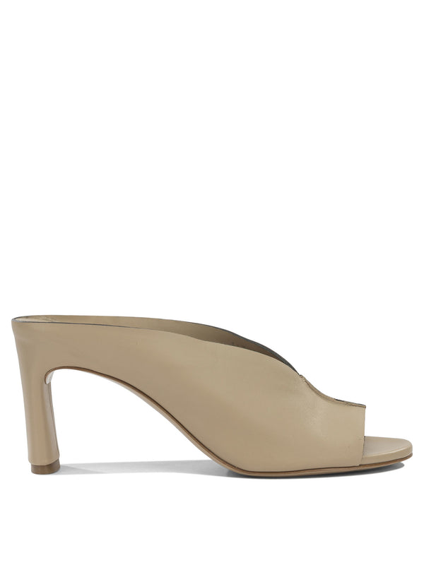 Heeled Shoes Beige