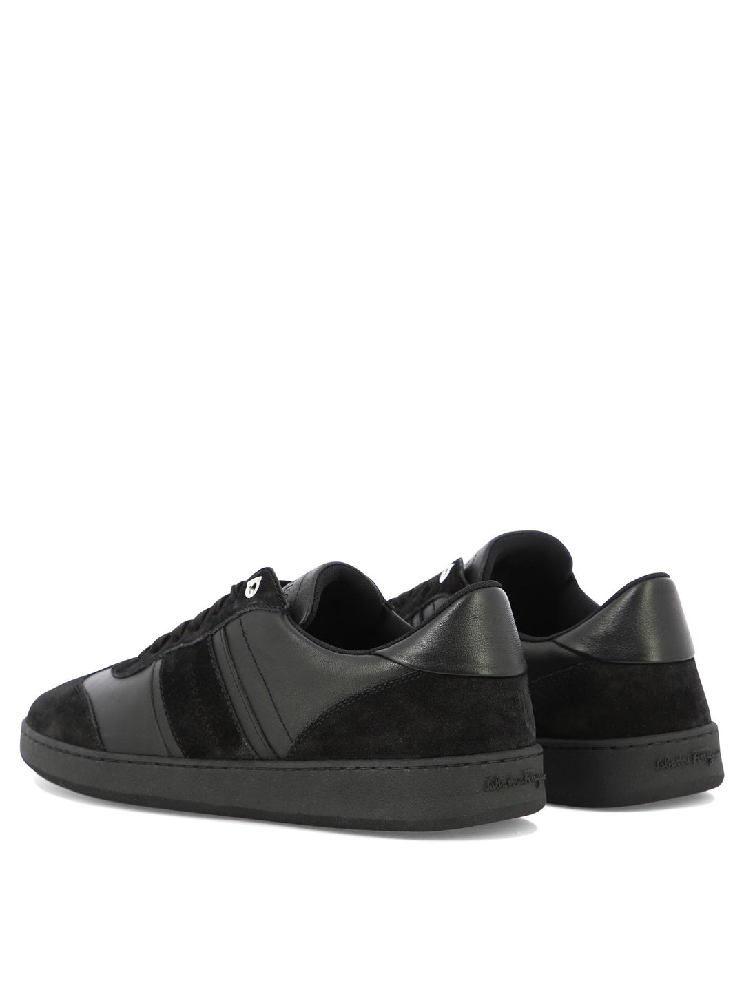 Ferragamo Leather Sneakers Sneakers & Slip-On - Nero | 849cf9a920b08d3ad6d84fa699a13e9fb296bb5b
