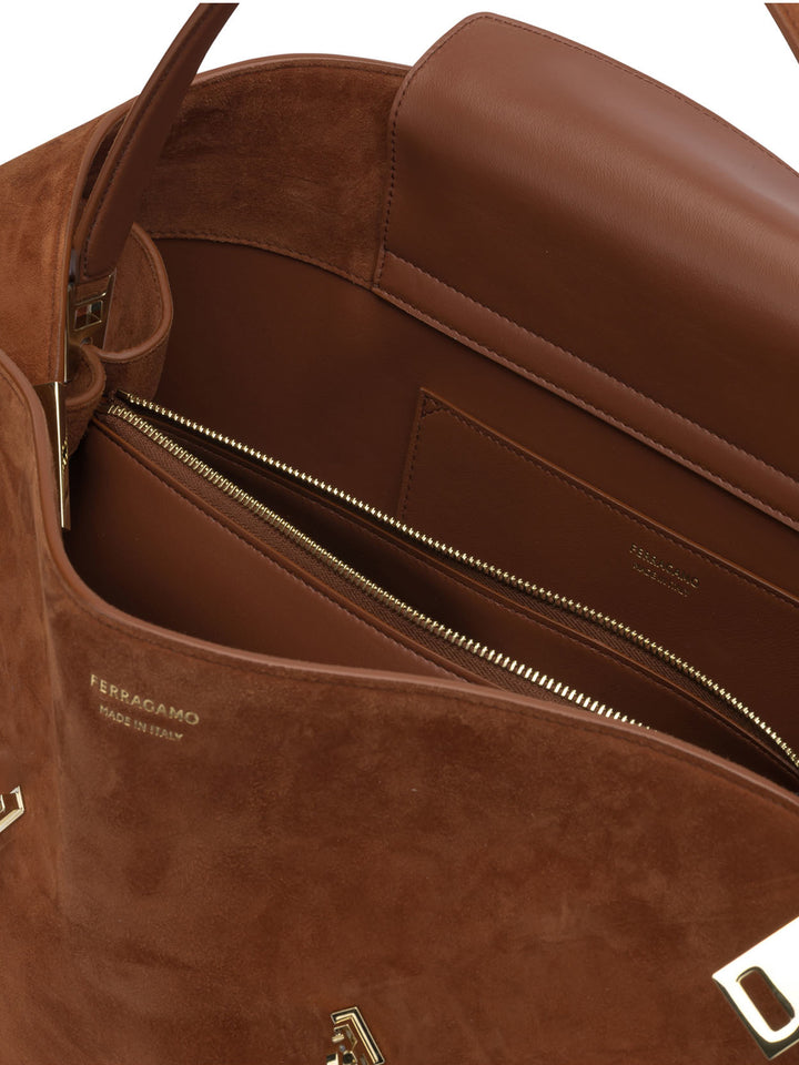 Ferragamo Hug Borse a Spalla e Tracolla - Marrone | 818573149e5f384e72b12a3098bbcc106837347d