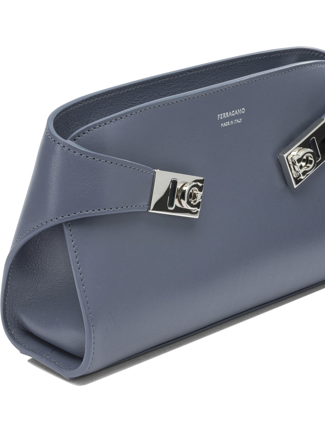 Ferragamo Hug Borse a Tracolla - Blu | 815fbe5a10523baa72abcd849f2871a58e7ab06b