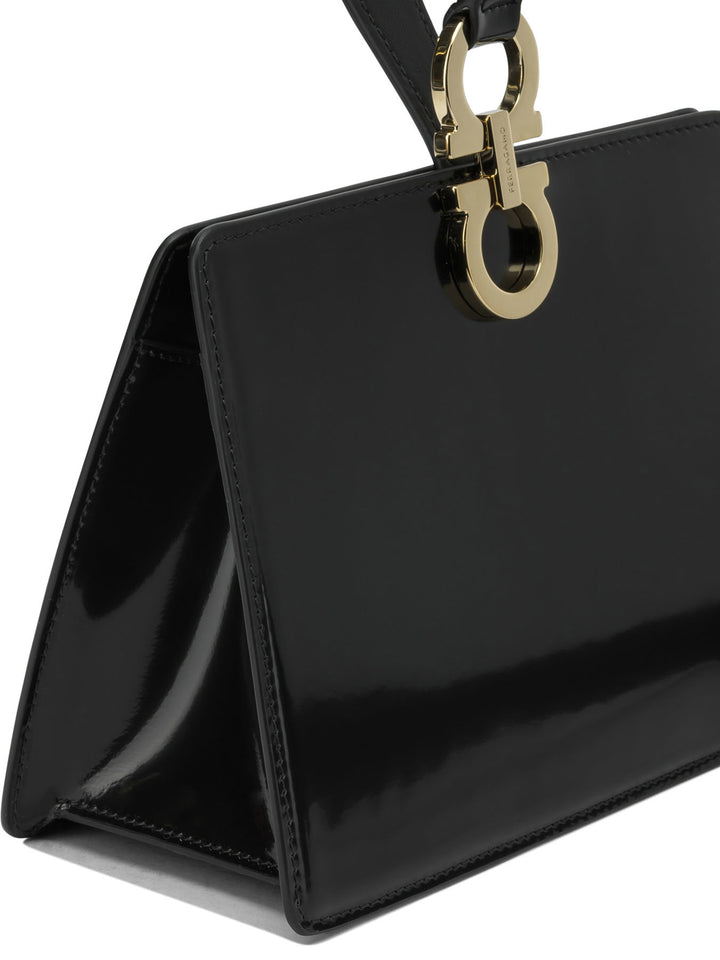 Ferragamo Mini Clutch Clutches - Nero | dd1352339759b3a4dd0f4b107526686518bc28dd