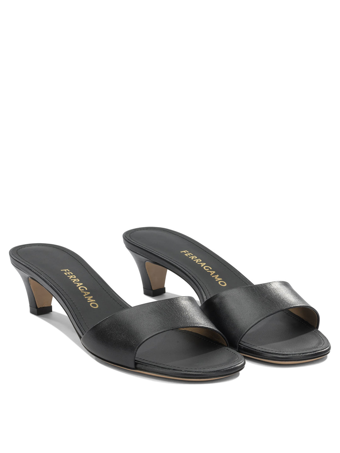 Ferragamo Tatiana 40mm Heeled shoes - Nero | c84e1add579e37c66cf685964a3dd2cdd8e8a4cf