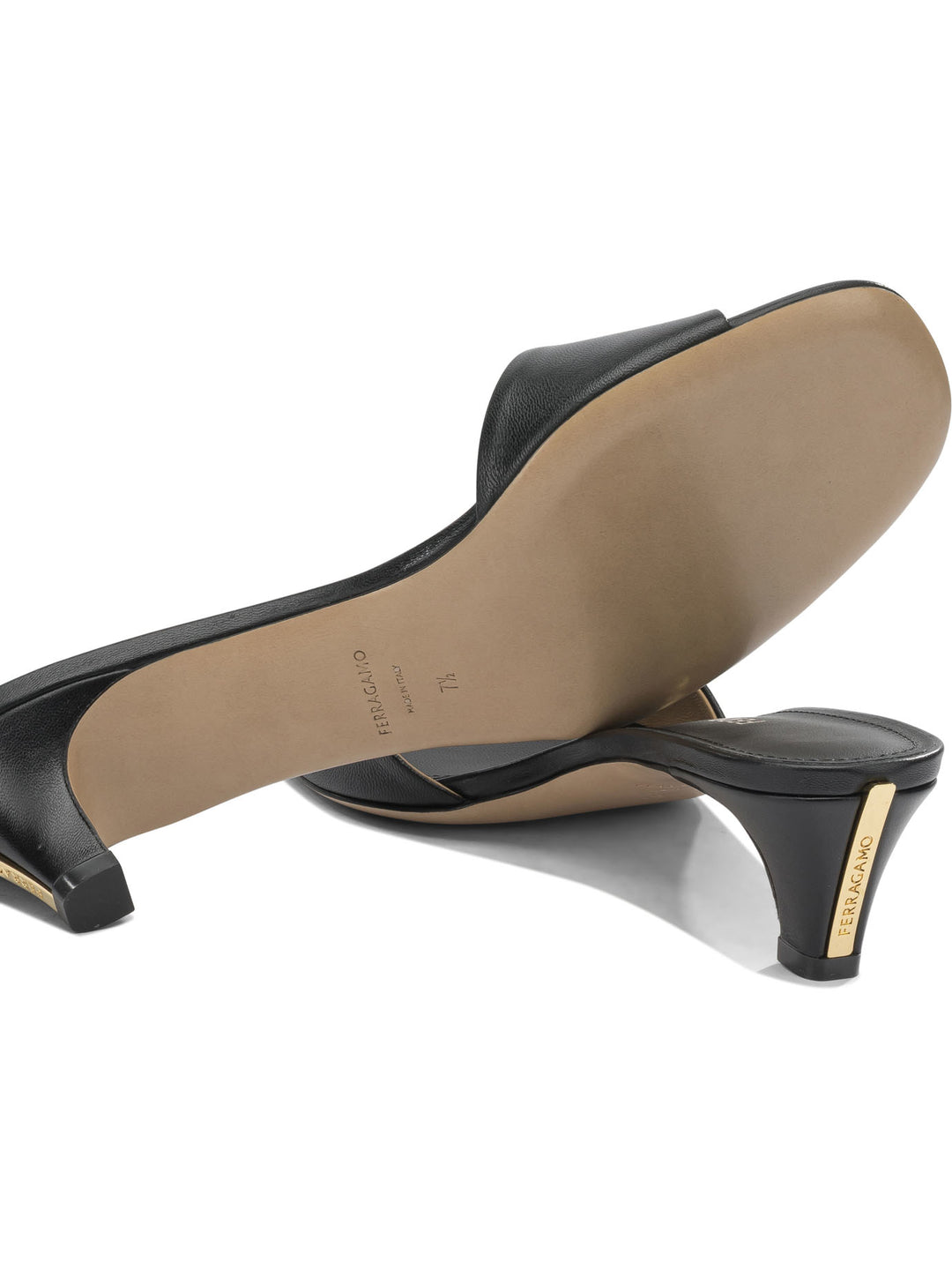 Ferragamo Tatiana 40mm Heeled shoes - Nero | 57c54cef8907e789548dc206476114ac738d5842