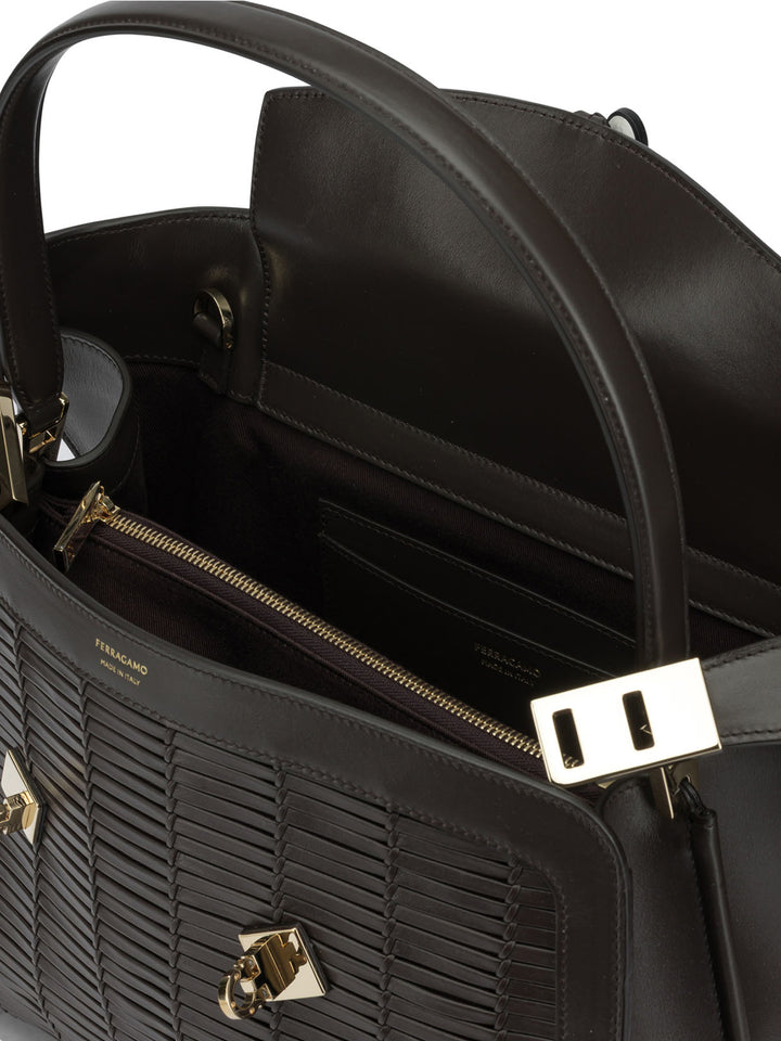 Ferragamo Hug Soft Handbags - Marrone | e32a1d3242919e75b59972f447d505240a41571d