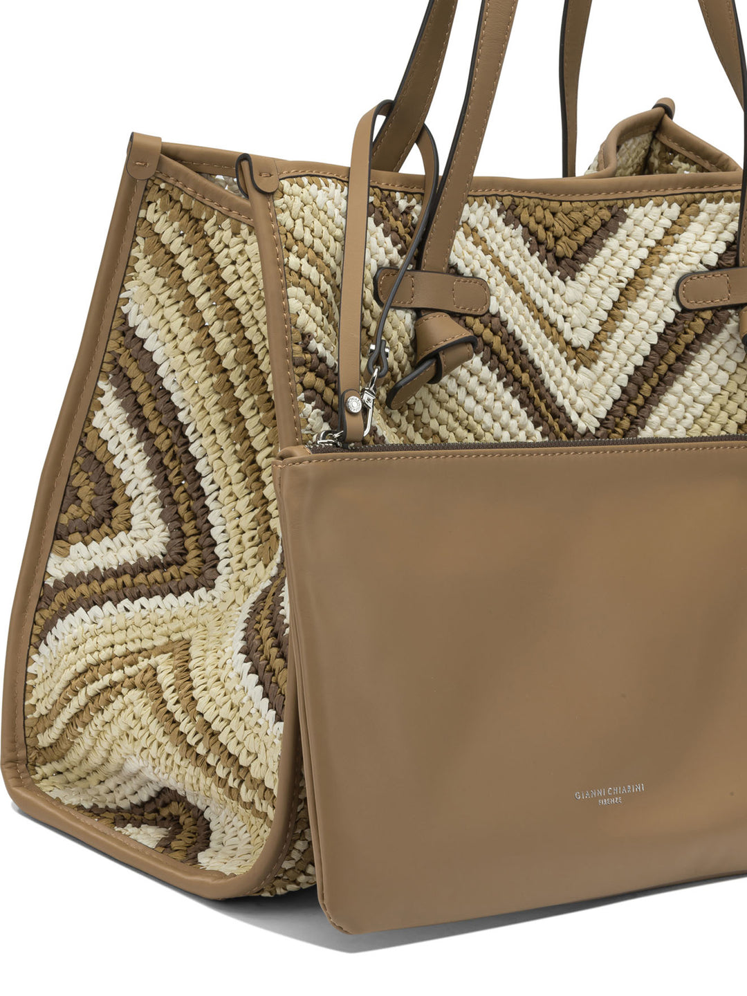 Gianni Chiarini  Borse a Spalla e Tracolla - Marrone | d55a7b9c1a00060292242166b9b828bc0ae57717