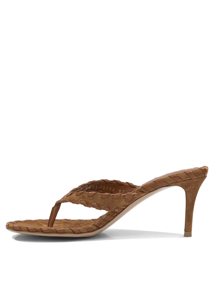 Gianvito Rossi Heeled Sandali - Marrone | e1b5690c90cc3fb2078f604d3d3f8d5a9d326e6b