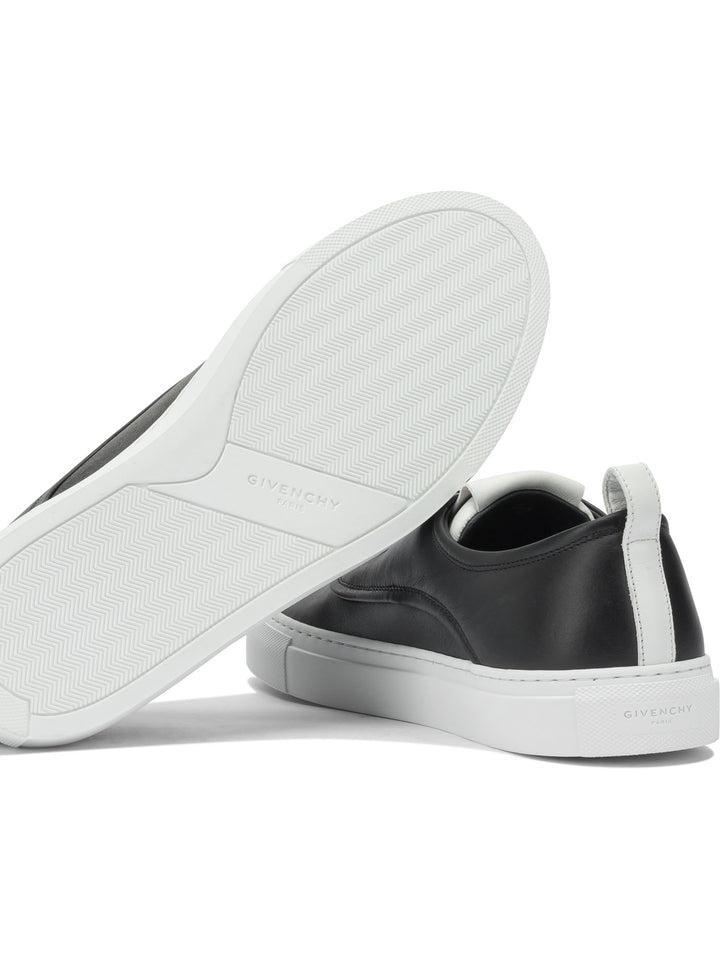 Givenchy New City Sneakers & Slip-On - Nero | 3dbfe42ee99055ca5af8d406b3b9647b7d4dd361