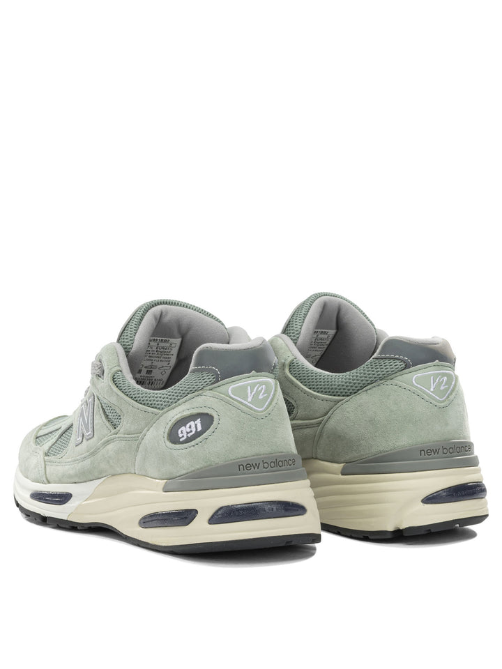New Balance Made In Uk 991v2 Sneakers & Slip-On - Verde | 94d1232a5a74b1aec11b5cfba91d914c7c3f8674