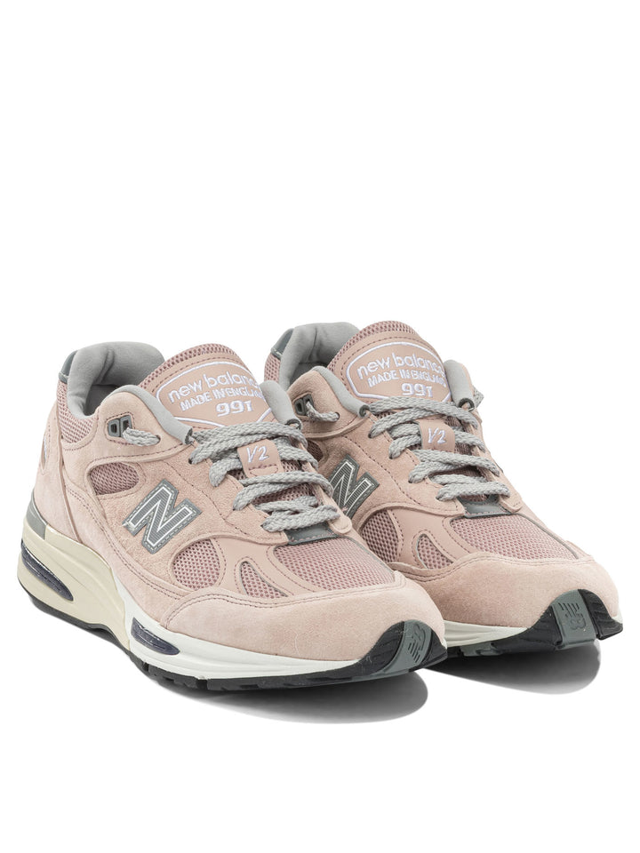 New Balance Made In Uk 991v2 Sneakers & Slip-On - Rosa | 03c5349533af1c4ce101ffb0103855a7c17f6030
