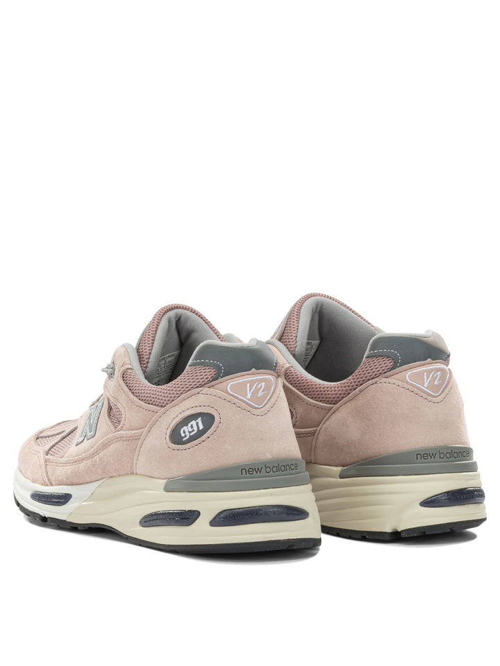 New Balance Made In Uk 991v2 Sneakers & Slip-On - Rosa | 16b4a7d86c81c8b05d4ec9c746fbe520acc1b815