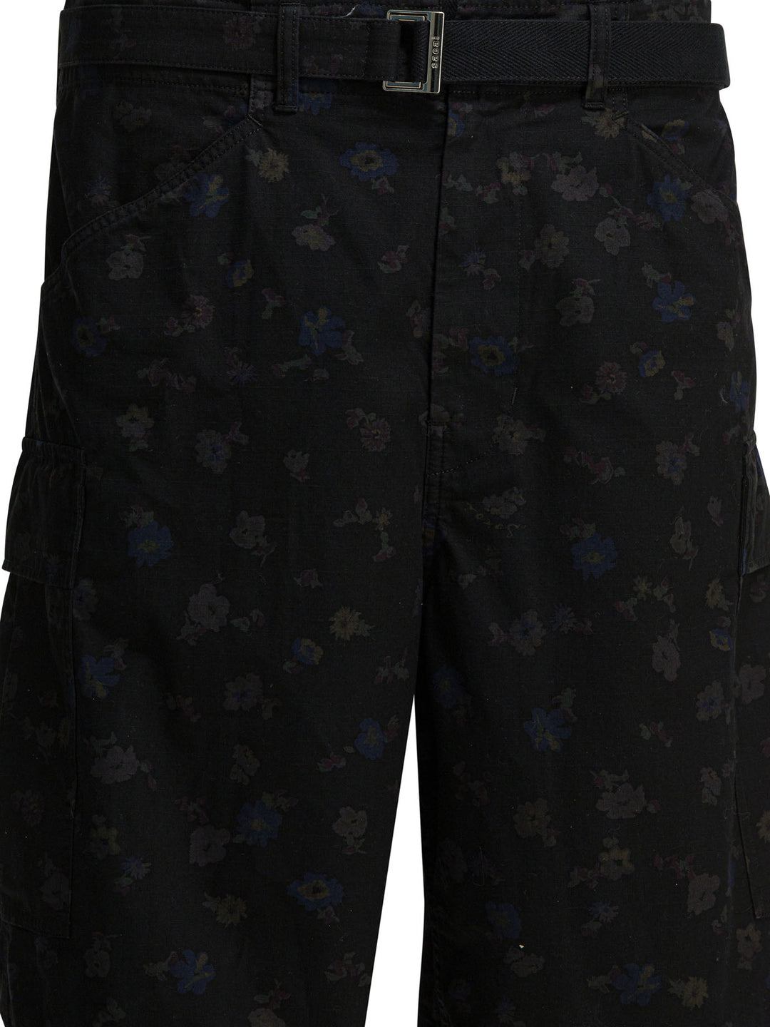 Sacai Floral Cargo Shorts - Nero | d75c7ec0781cdd8dc766d3513600bcd5ab60d3ef