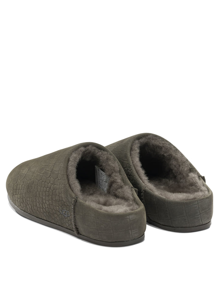 Ugg Elea Embossed Loafers & Slippers - Marrone | 79faaf0f344fb901109a1a7c58b6ac72ba76952f