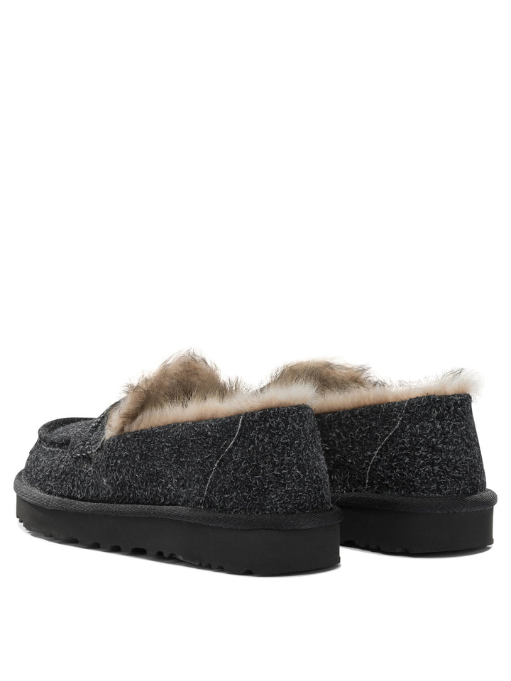 Ugg Ellis Loafers & Slippers - Nero | 5d0c6839220ae6a548c46d356c261c4dd308b5cf