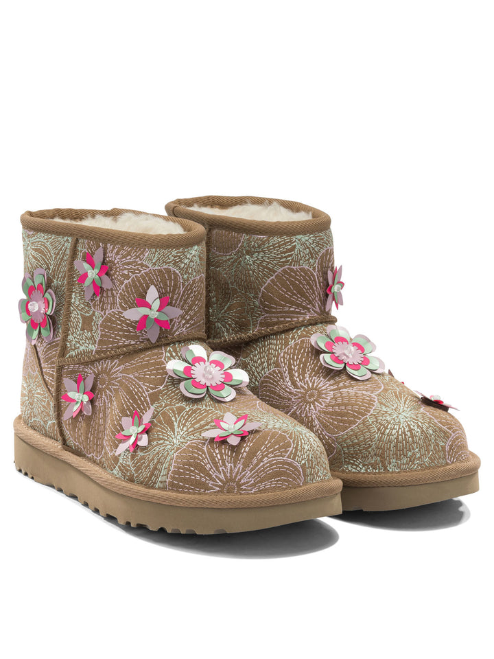Ugg Classic Mini Meadow Boots and Ankle Boots - Beige | d5e64f357b4599fbd67805ecd6647ce2d238a063
