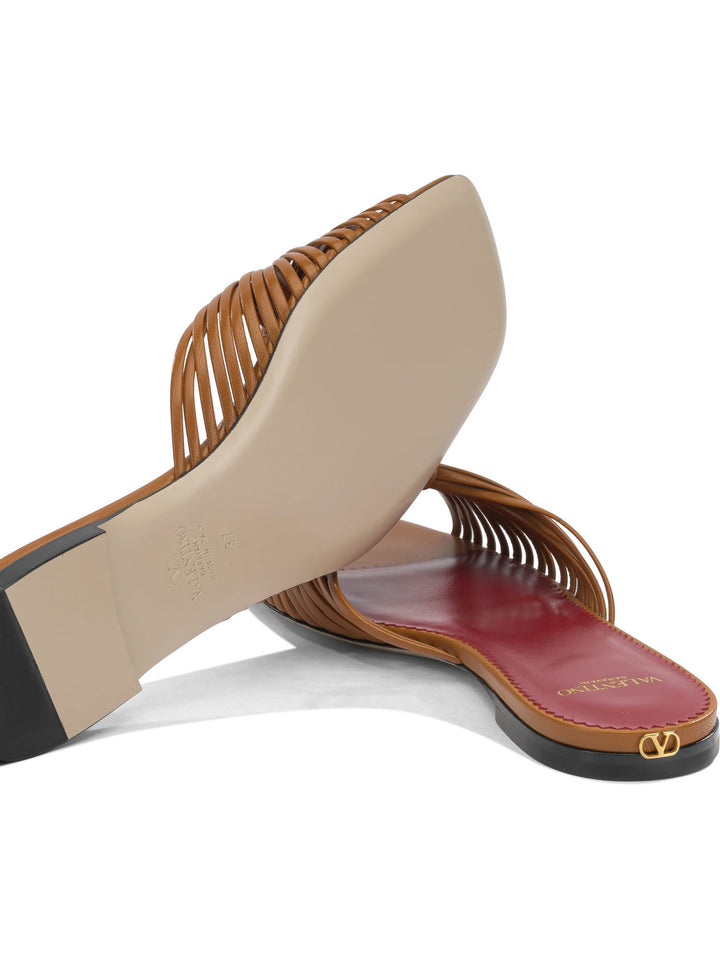Valentino Garavani Annet Sandali - Marrone | fe873cdf58b9e9ab3ea9b738aae55626e5b1f138