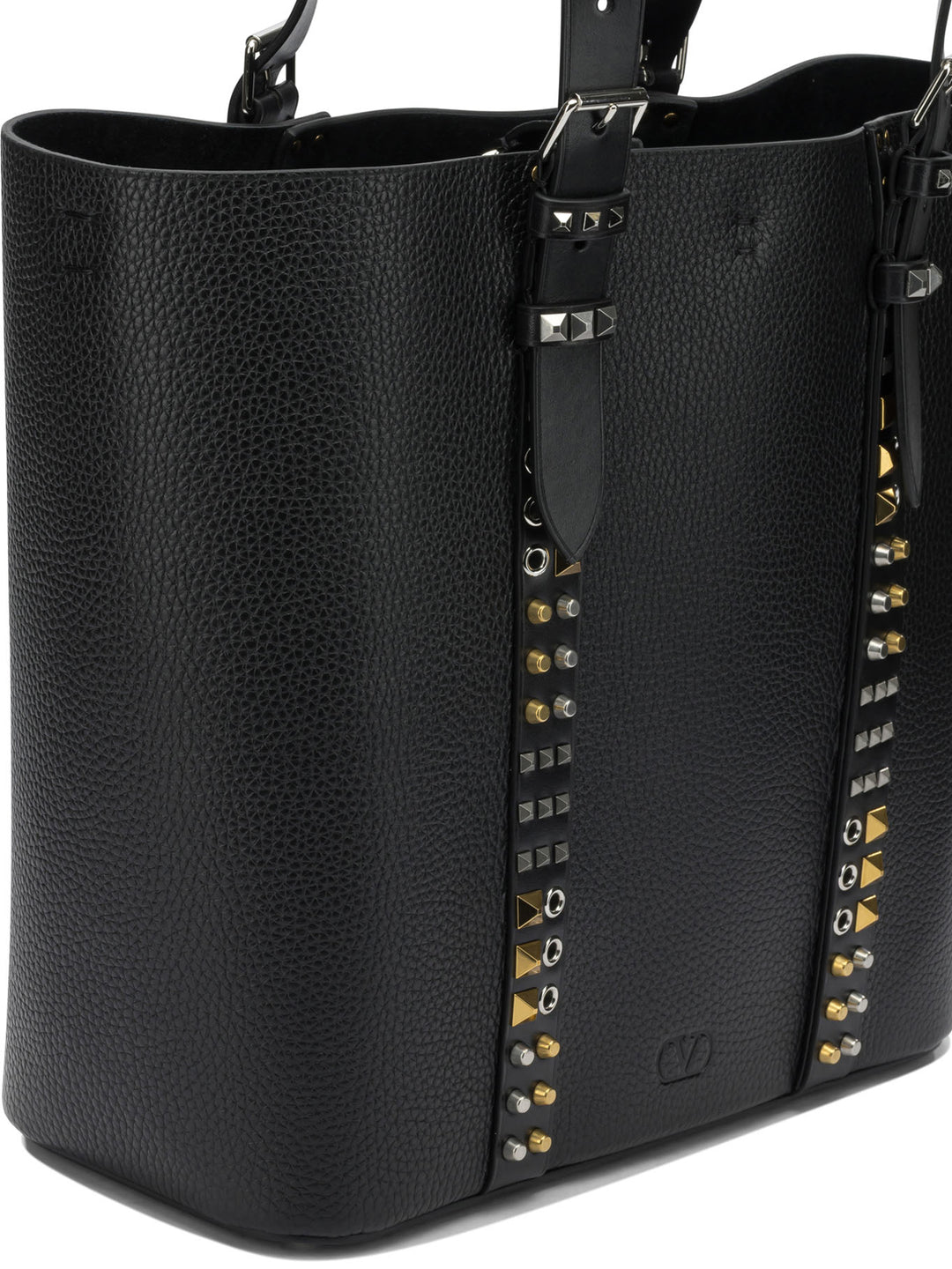 Valentino Garavani Rock Stud Handbags - Nero | 3580ab18f5597cb5290f10b16bbce01581a1101f