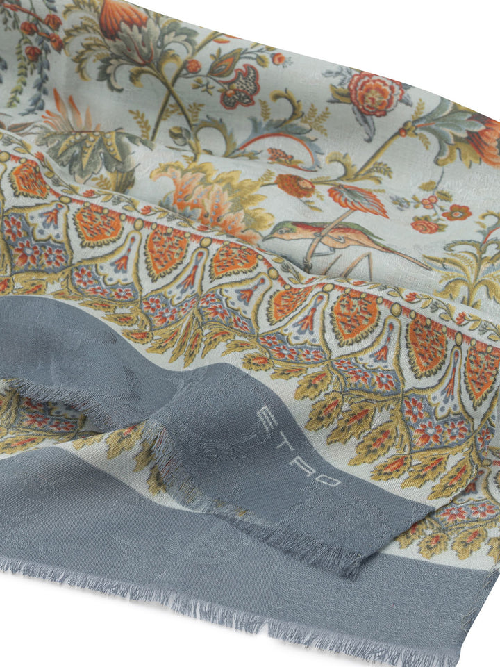 Etro Flora And Fauna Sciarpe & Foulard - Light blue | 253ba50630c7ecfacd80841c71fa7827f6ba2e2e