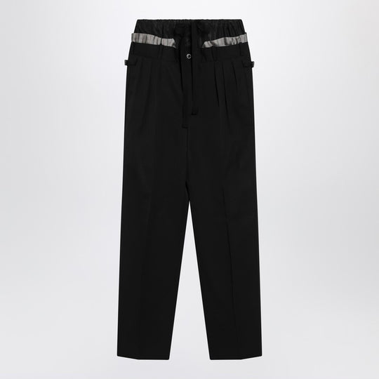 Black Trousers “Anonymity Of The Lining”
