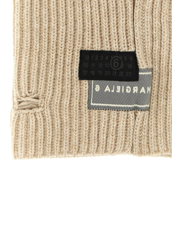 Mm6 Maison Margiela Distressed Wool Balaclava Cappelli - Beige | e52974d8bf723c24ed48b42b093bb70308abfe43