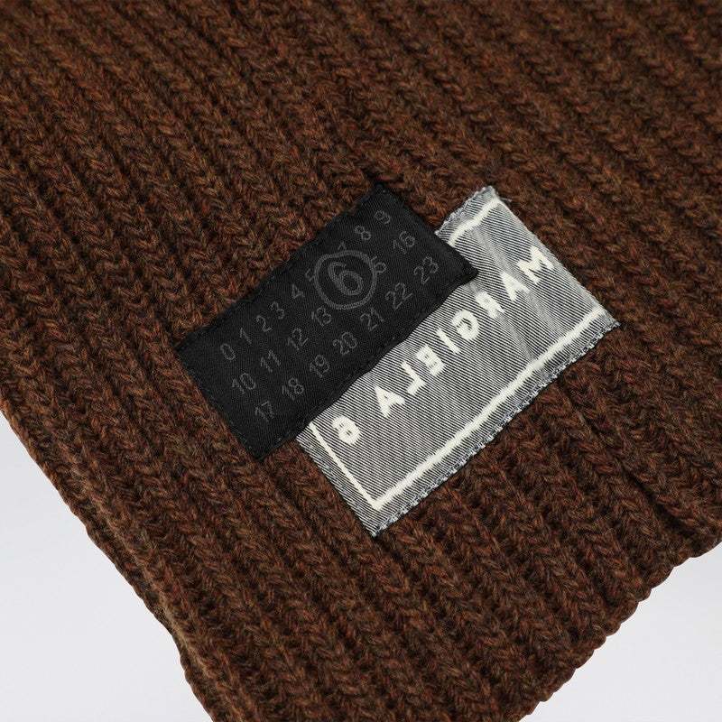 Mm6 Maison Margiela Apparel & Accessories - Marrone | b814557696220da5c0c7cdf476e071da6a8247bb