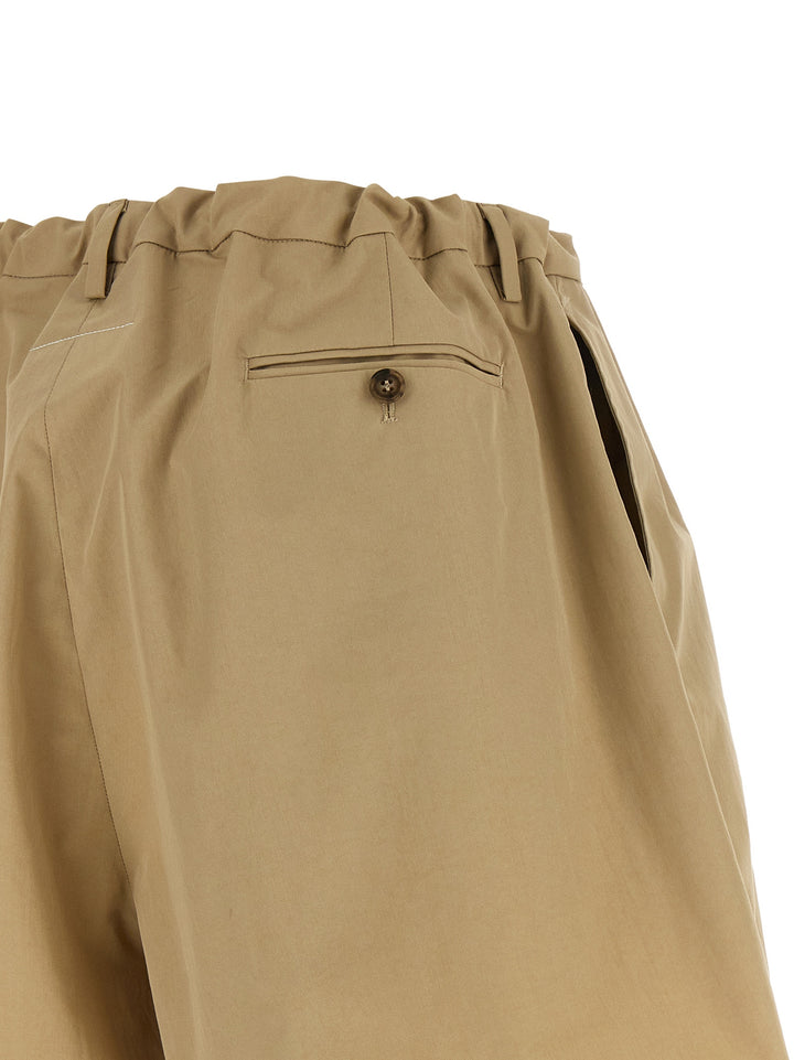 Mm6 Maison Margiela White Stitch Line Bermuda e Short - Beige | cb83f45bd6797f321cd22fbb679999b2fe7567b1