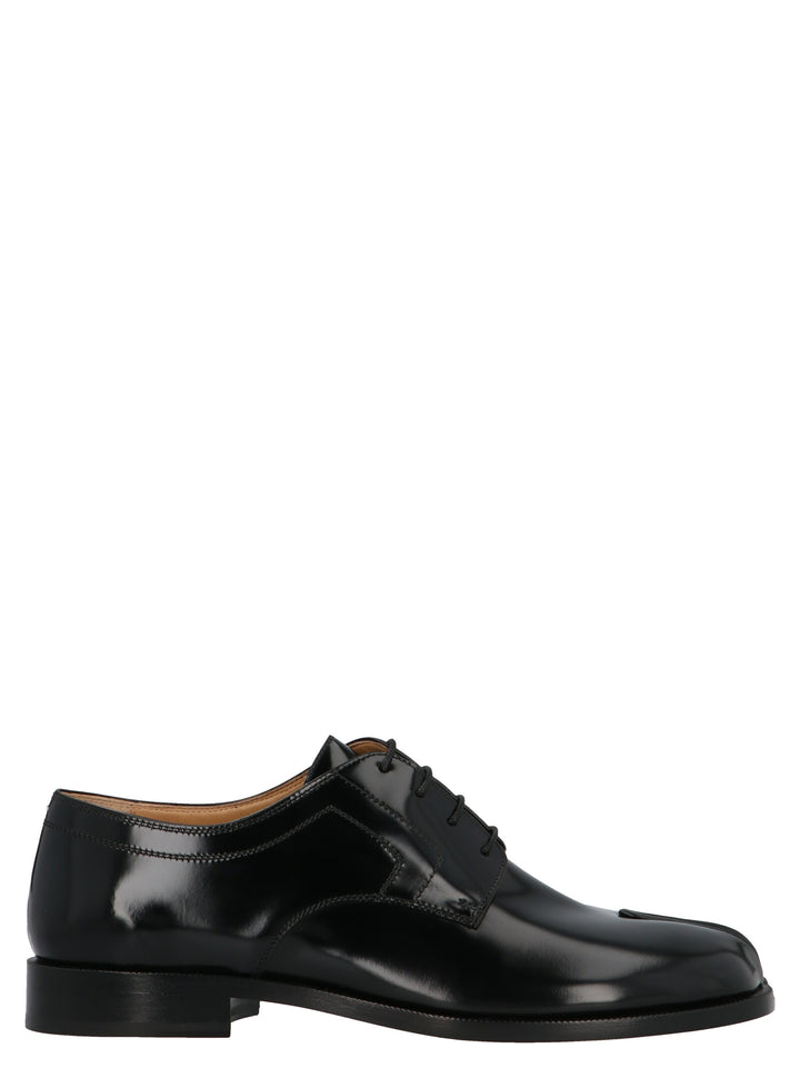 Maison Margiela Tabi Stringate - Nero | ede38f3e6333647e6bfa69b60ff968d1bead65c1