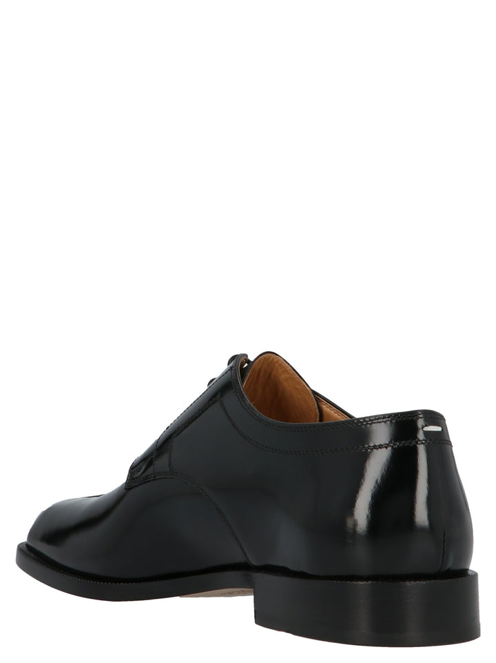 Maison Margiela Tabi Stringate - Nero | d8dce2d4d53f924067de83c2101d261eb9184ae7