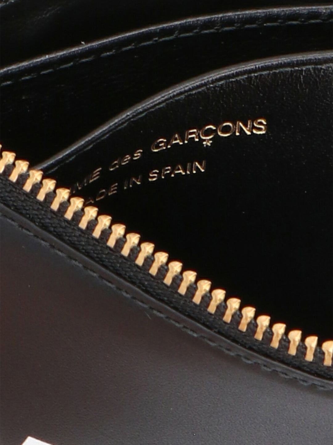 Comme Des GarçOns Wallet Huge Logo Portafogli - Nero | caed7476d097a6d1dc1aec510c1857463342b189