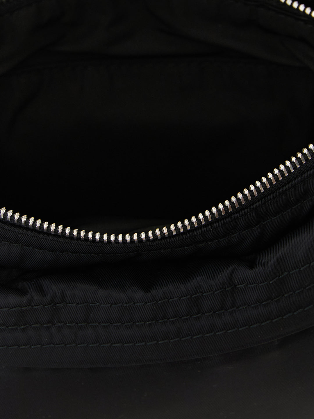 Maison Margiela Zip Camera Bag Borse a Tracolla - Nero | cb04f21eebc4679fa4964cfc890f54b3667adf57