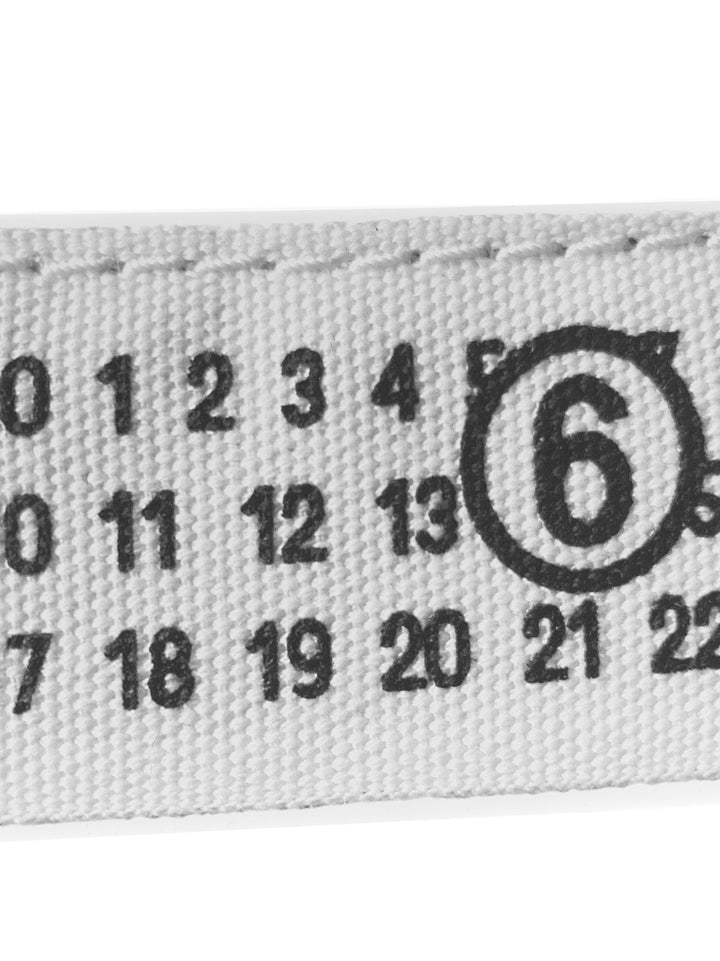 Mm6 Maison Margiela Etichetta Numeric Clutch - Bianco | 0fe61977a5b93c3affedbe1d2525027a7e24c020