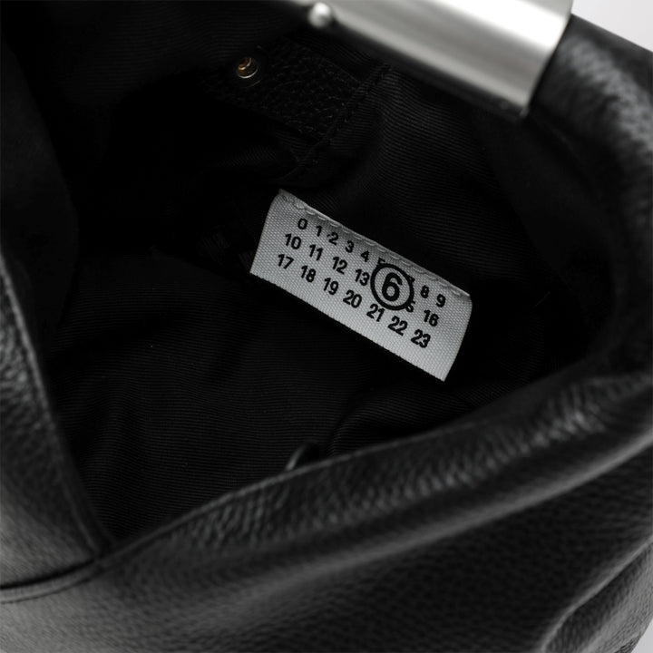 Mm6 Maison Margiela Apparel & Accessories - Nero | 65030b933fcb98c23652c62dea25a5a7c69f2cbd