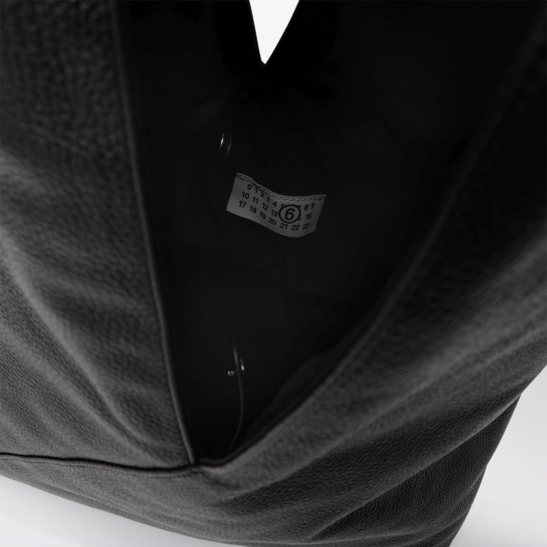 Mm6 Maison Margiela Apparel & Accessories - Nero | f398ea7f4b9142f835b9257499537b429baa8171