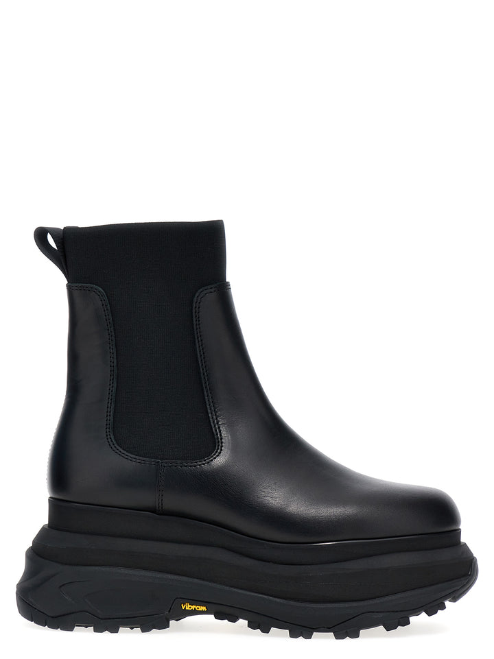 Sacai Chelsea Leather Ankle Boots Stivali e Stivaletti - Nero | 9d566a4ce3a196a87c5d028faf899221deadb5a2