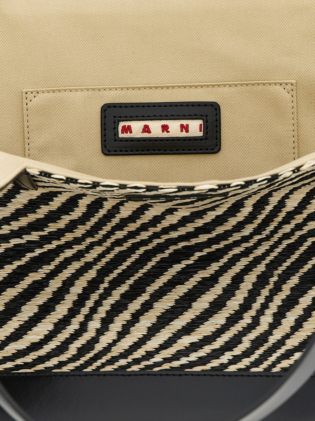 Marni Waves Tote - Nero | c8d9c242dc3a1a24d8b684d3327c5ef0a00ad3b8