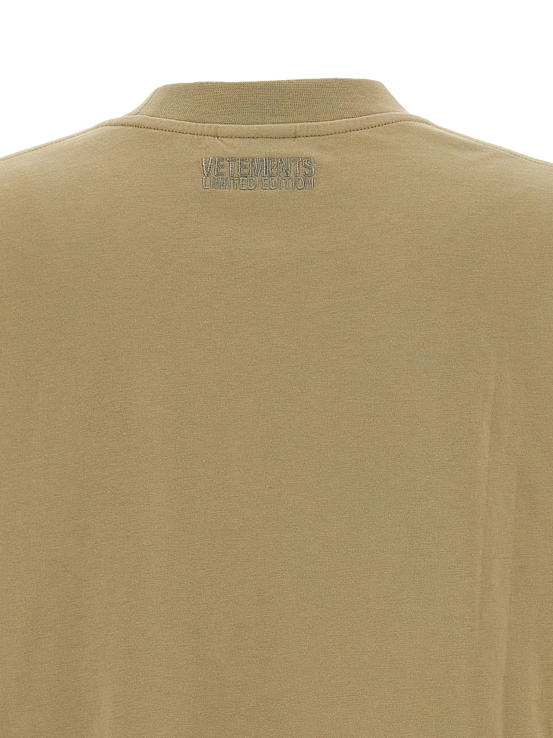 Vetements Oval Logo T shirt - Beige | fc546ed4b2cbd4e47e8f2894b43d1f643cd7bfcf