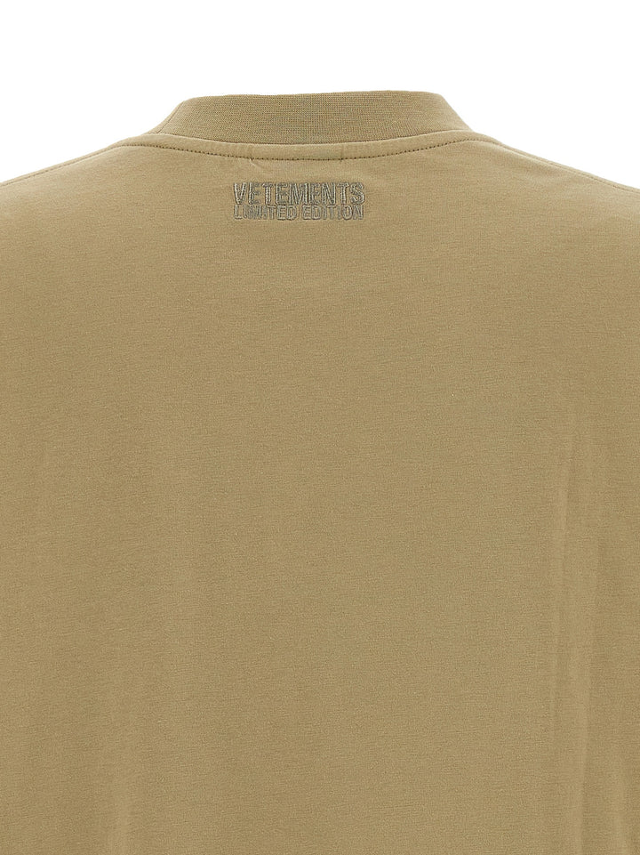 Vetements Oval Logo T shirt - Beige | fc546ed4b2cbd4e47e8f2894b43d1f643cd7bfcf