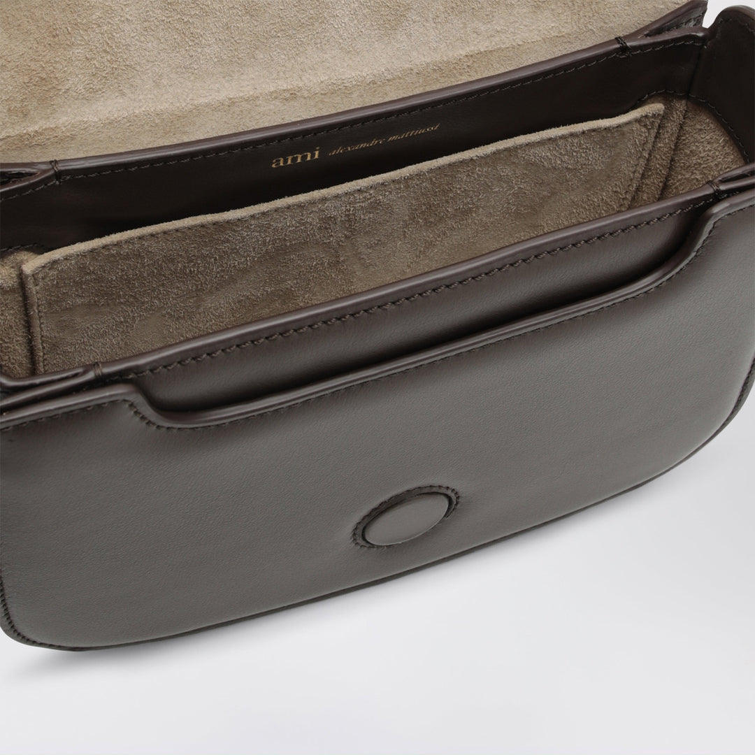 Ami Paris Apparel & Accessories - Marrone | 3e87037595415b0afe1eaf3d3502d187dbefe836