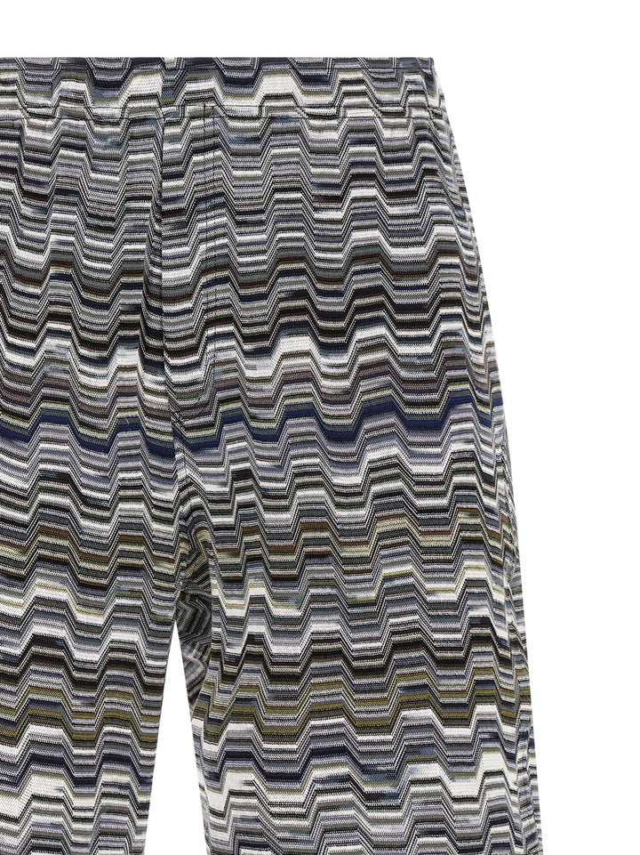 Missoni Irregular Zigzag Bermuda Shorts Bermuda e Short - Verde | 028b539d0bc742825fcdf7fb8ba5d84120aedbc2