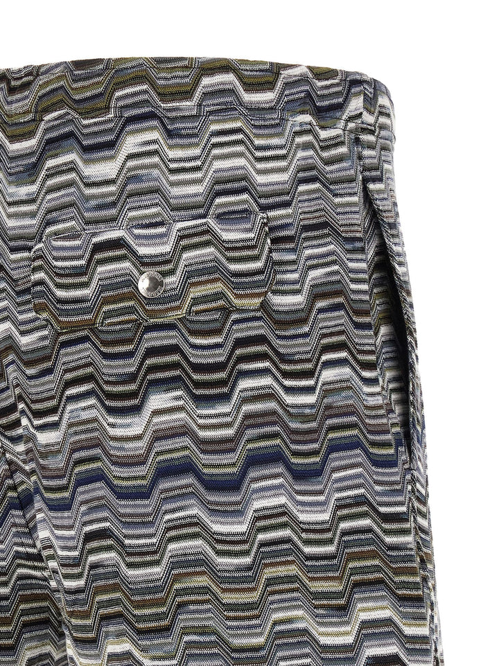 Missoni Irregular Zigzag Bermuda Shorts Bermuda e Short - Verde | a98722730b9c52a61235d6782c987a8cd2a5aa85