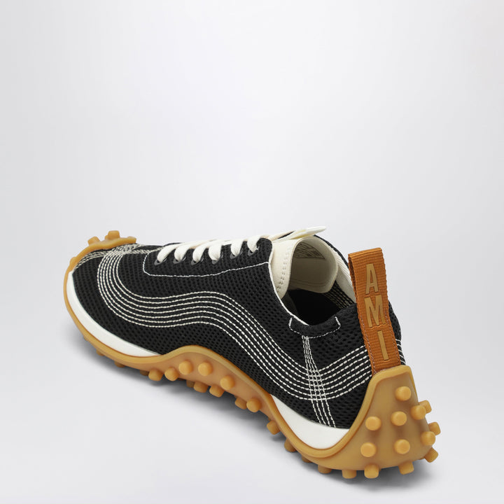 Ami Paris Apparel & Accessories - Nero | 5274387dc9608769a20cedea65e47d85a4204030
