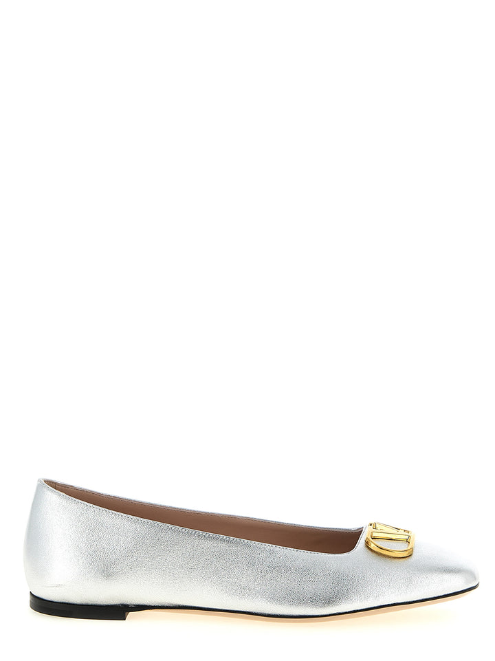 Valentino Garavani Vlogo Signature Flat shoes - Silver | c62d446e29ccd4dd7311bd93b29a0edd9fb9d069