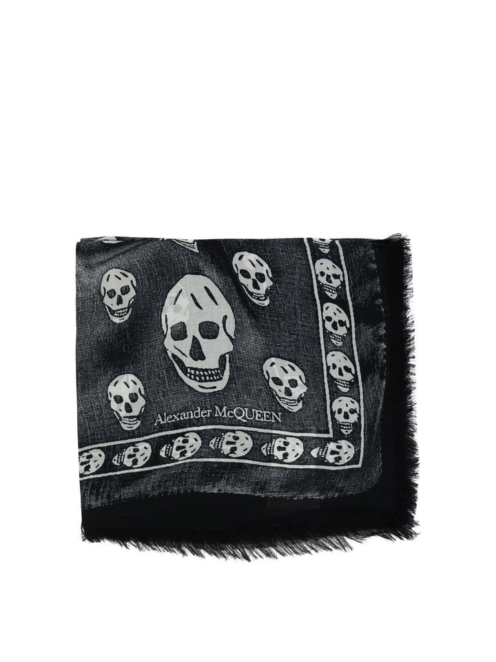 Alexander Mcqueen Scarves & Silk Scarves Sciarpe & Foulard - Nero | f5735b4179e08d9dc255e4ff0eee56a13509d7d8